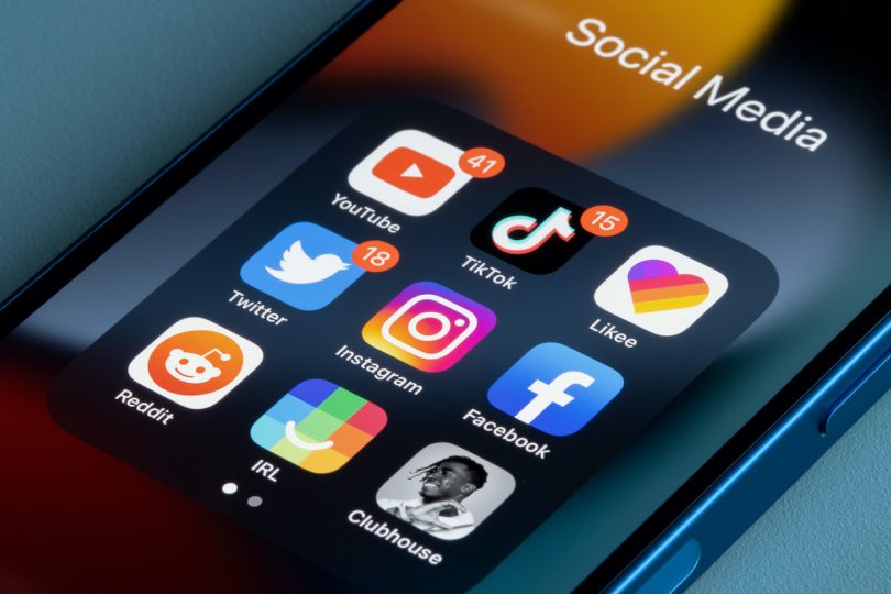 social media icons/apps