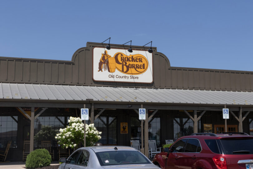 A photo of a Crack Barrel restaurant